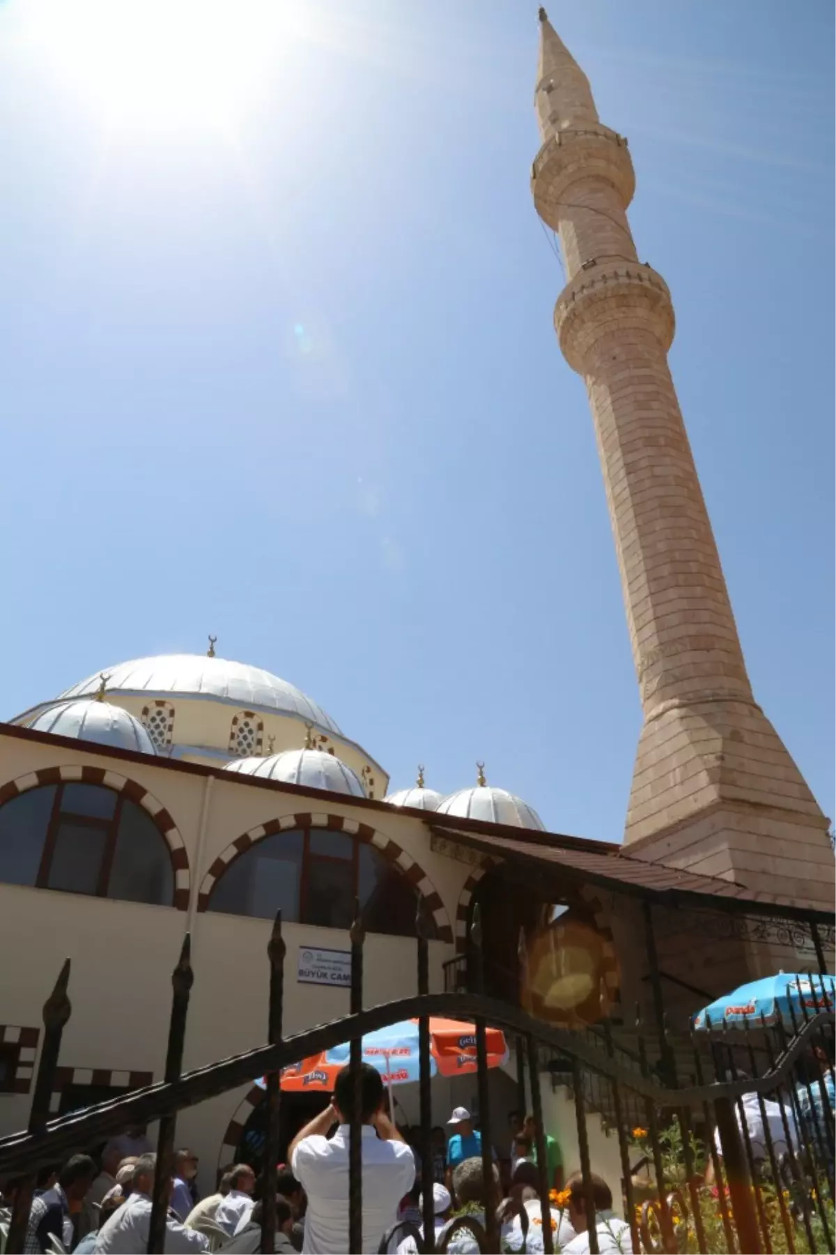 Aksaray\'da Cami Düzenlenen Törenle Açıldı