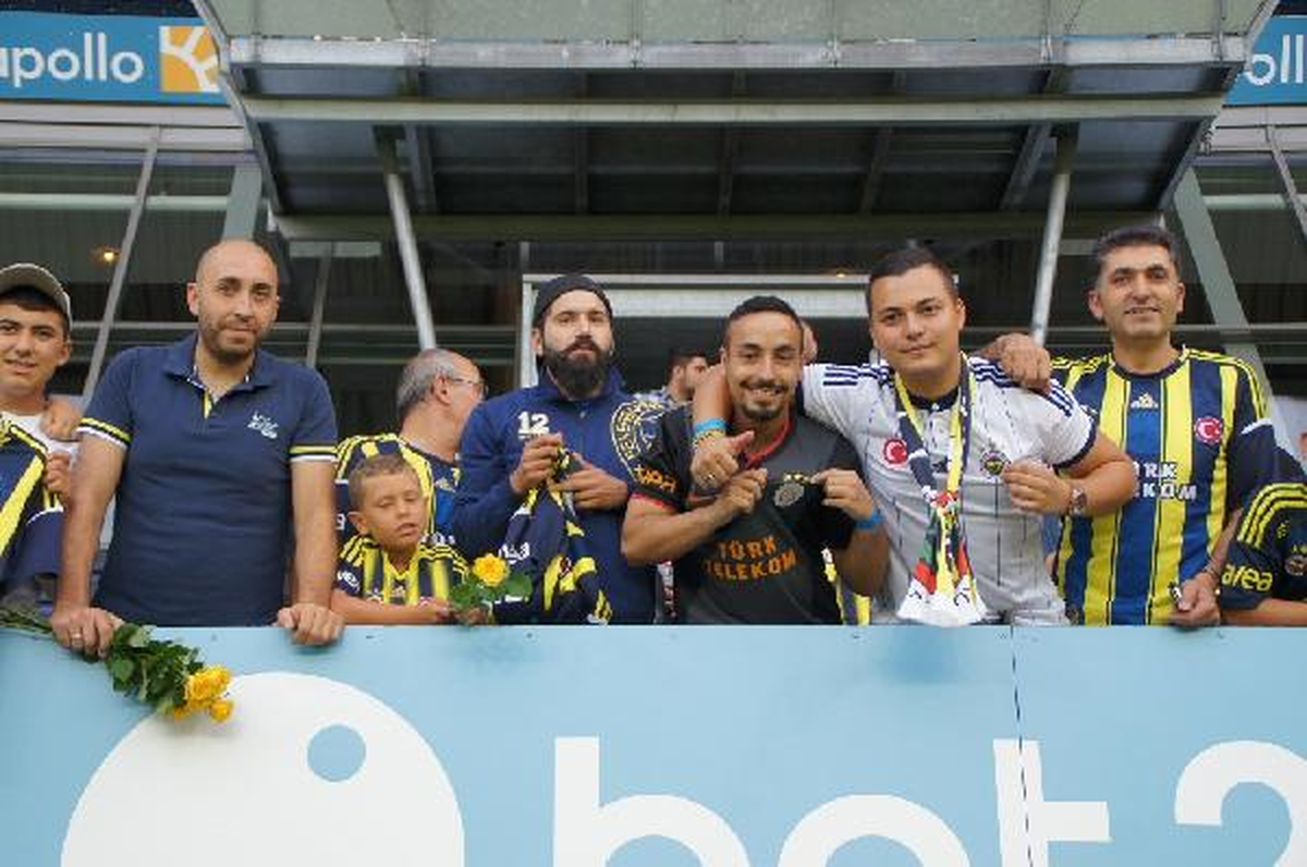 Fenerbahçe\'nin Performansı Taraftarı Hayal Kırıklığına Uğrattı