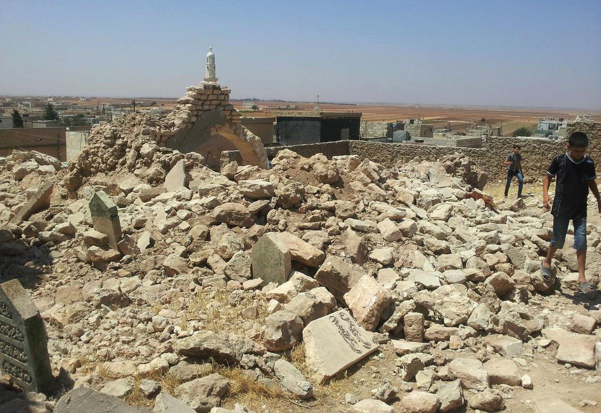 IŞİD, Halepte Sahabe Mezarlığını Bombaladı