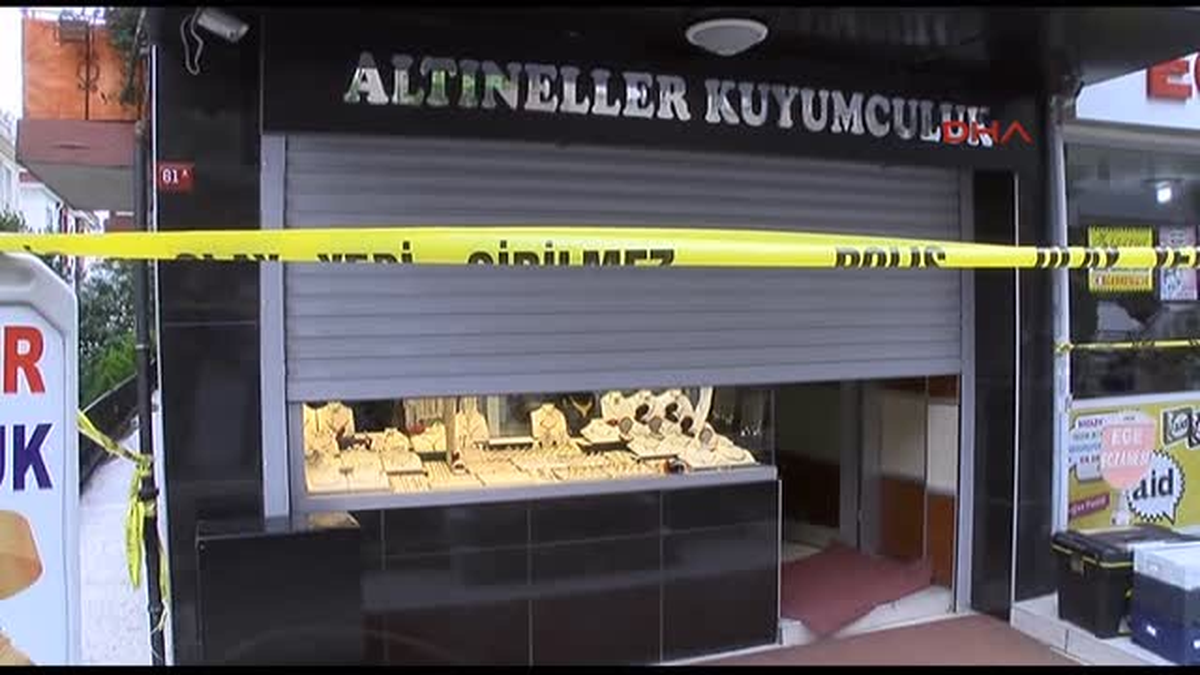 Küçükçekmece\'de Kuyumcu Soygunu
