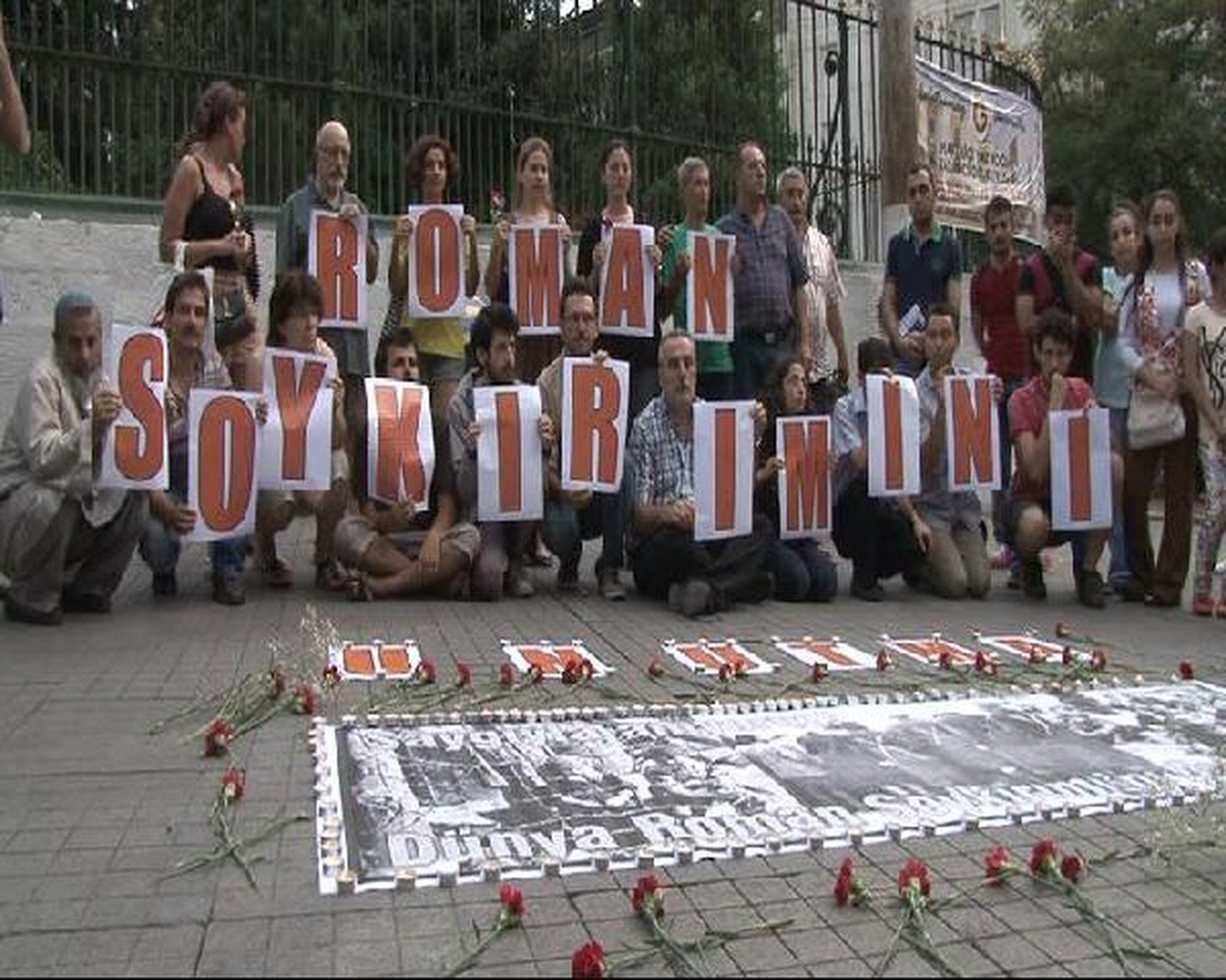 "Roman Soykırım" Kurbanları Anma Etkinliği Düzenlendi