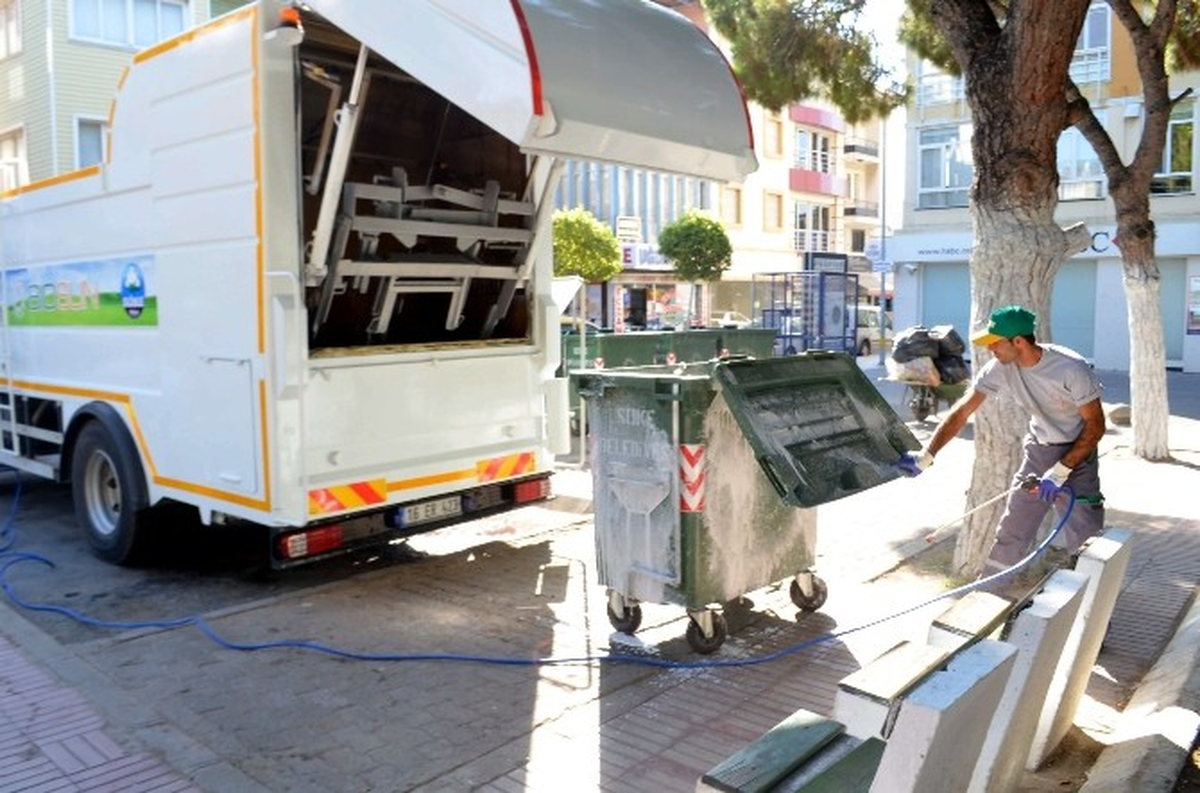 Söke\'de Çöp Konteynırları Pırıl Pırıl Oluyor