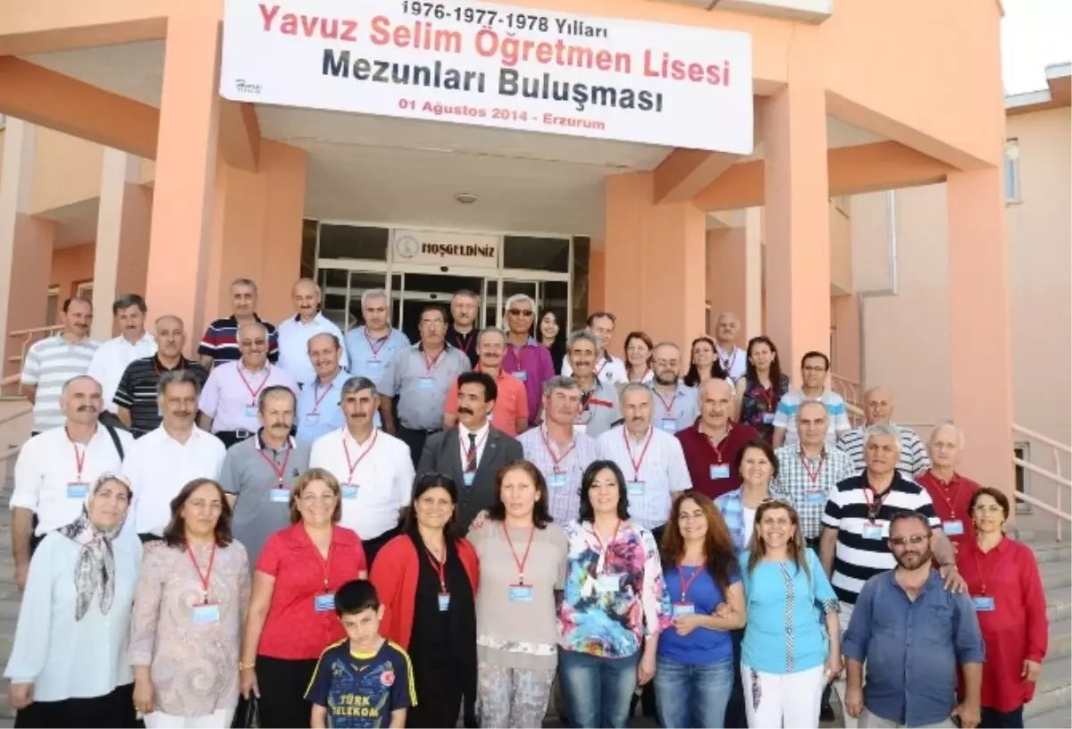 Yavuz Selim Öğretmen Lisesi Mezunları 36 Yıl Sonra, Erzurum\'da