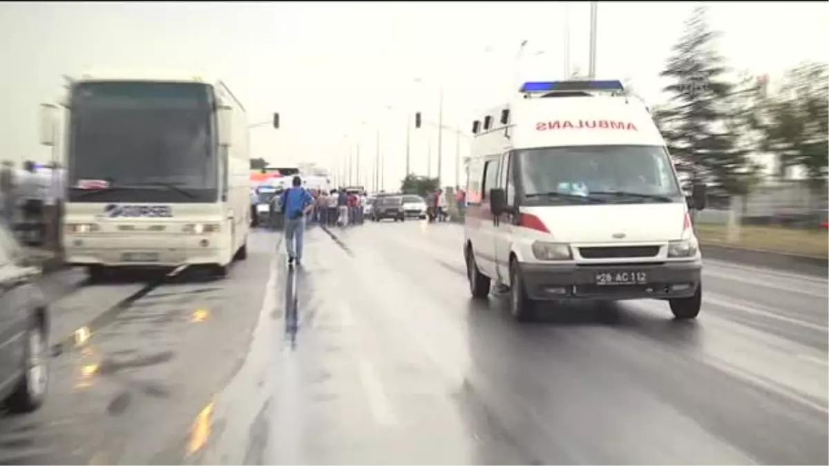 Zincirleme trafik kazası: 15 yaralı (3) -