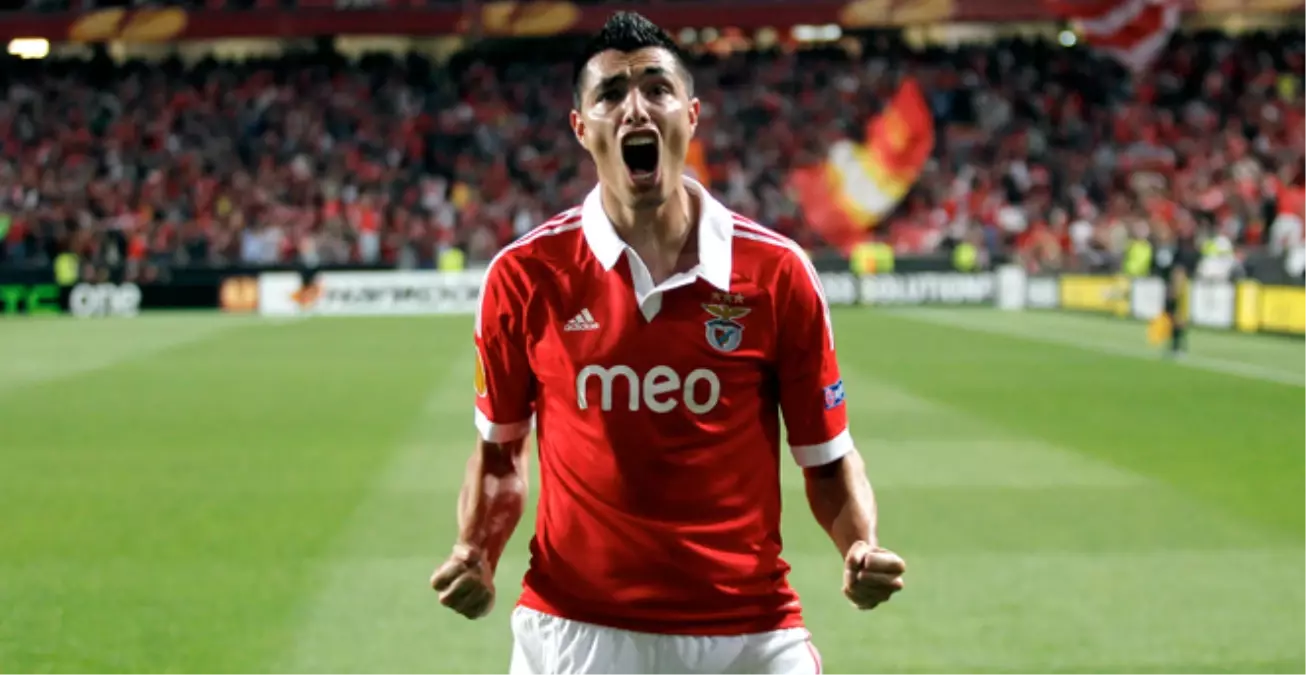 Cardozo, Trabzonspor\'a Katılmak İçin Benfica Kampından Ayrıldı