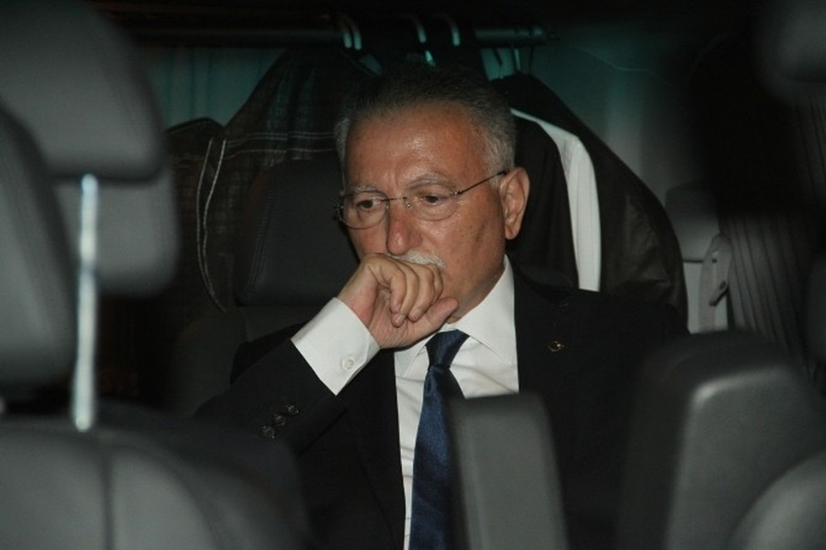 Cumhurbaşkanı Adayı Ekmeleddin İhsanoğlu İskenderun\'da