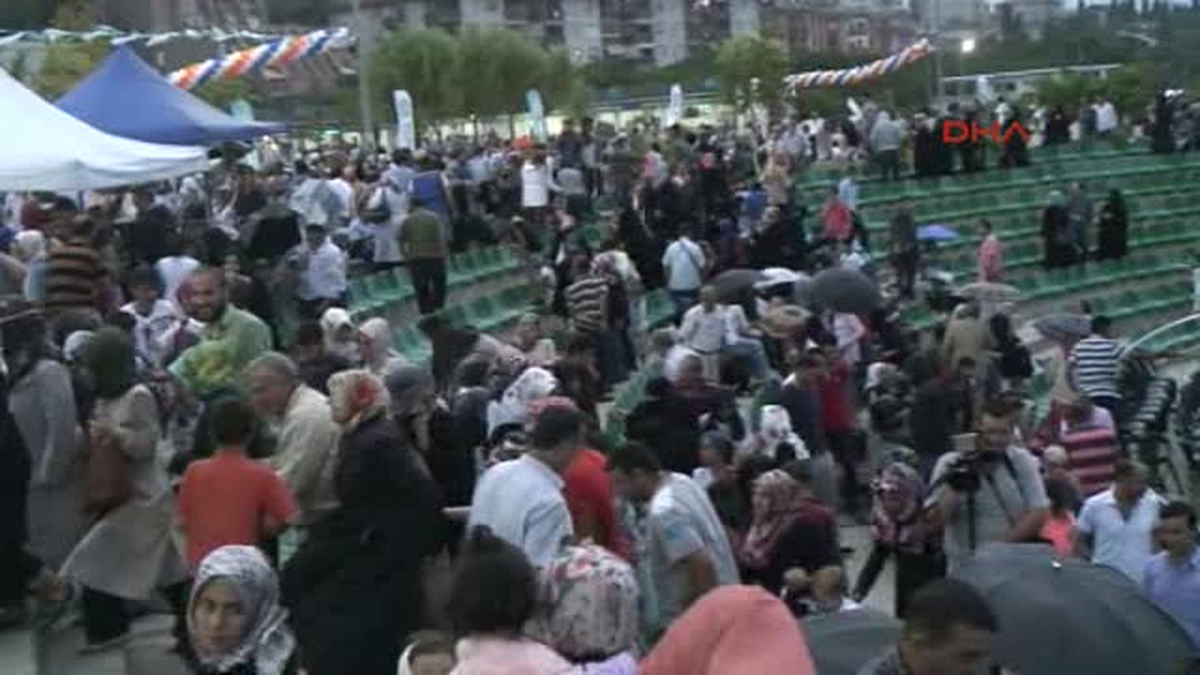 Darıca Festivali Yağmur Engeline Takıldı