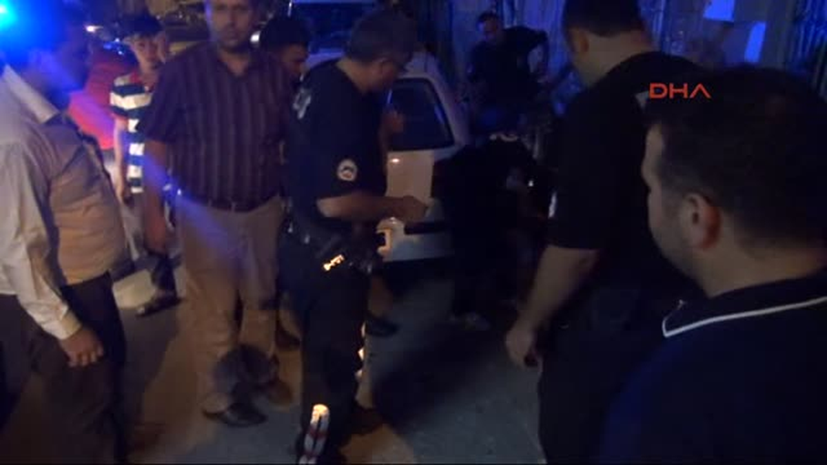 Genç Çift Tabancayla Birbirini Yaraladı