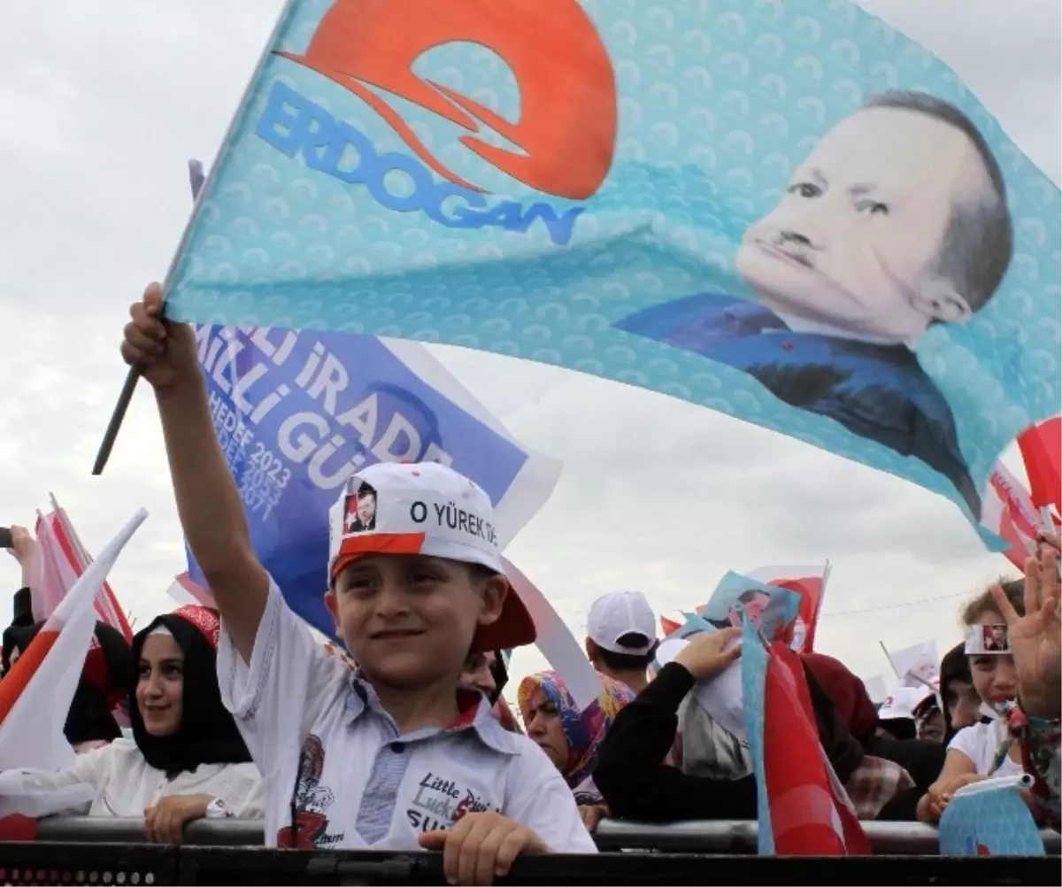 İstanbul\'un Dört Bir Yanından Maltepe\'ye Akın Ettiler