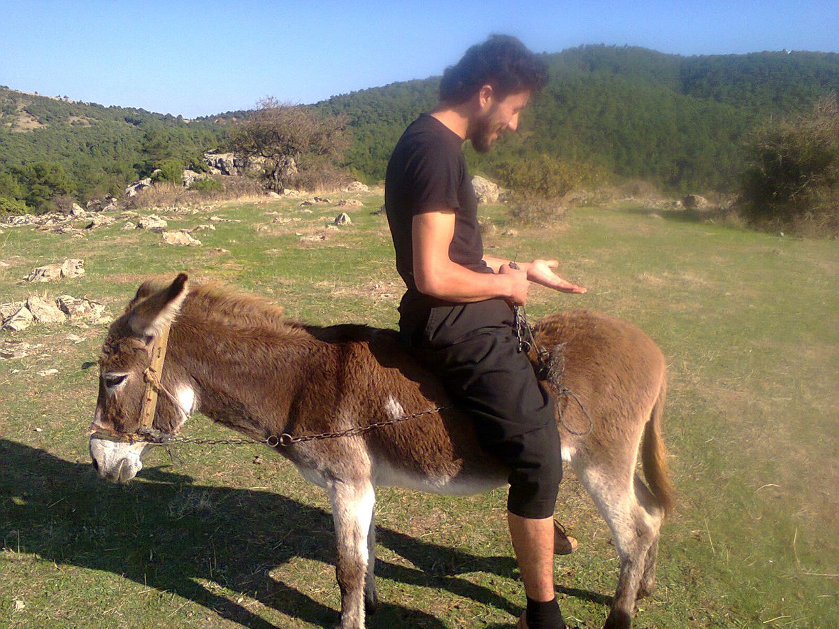 Kaybolan Köy İmamı, Suriye'ye Savaşmaya Gitmiş