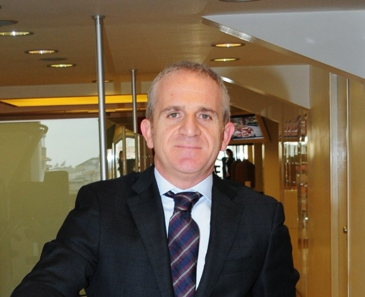 Kenan Işık'ı Türkiye'de Tedavi Edecek İmkan Var'