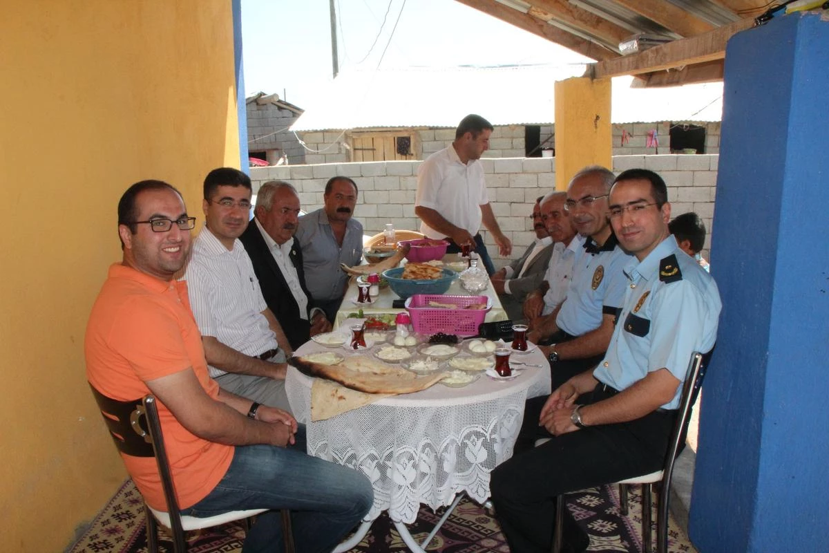 Adilcevaz Kaymakamı Özbek\'ten Köy Ziyaretleri