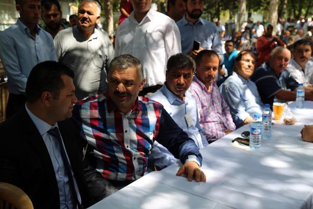 Ak Partili Başkan Çelik: İmamın Cemaati Facebook ve Twıtter\'da da Takipçisi Olmalı