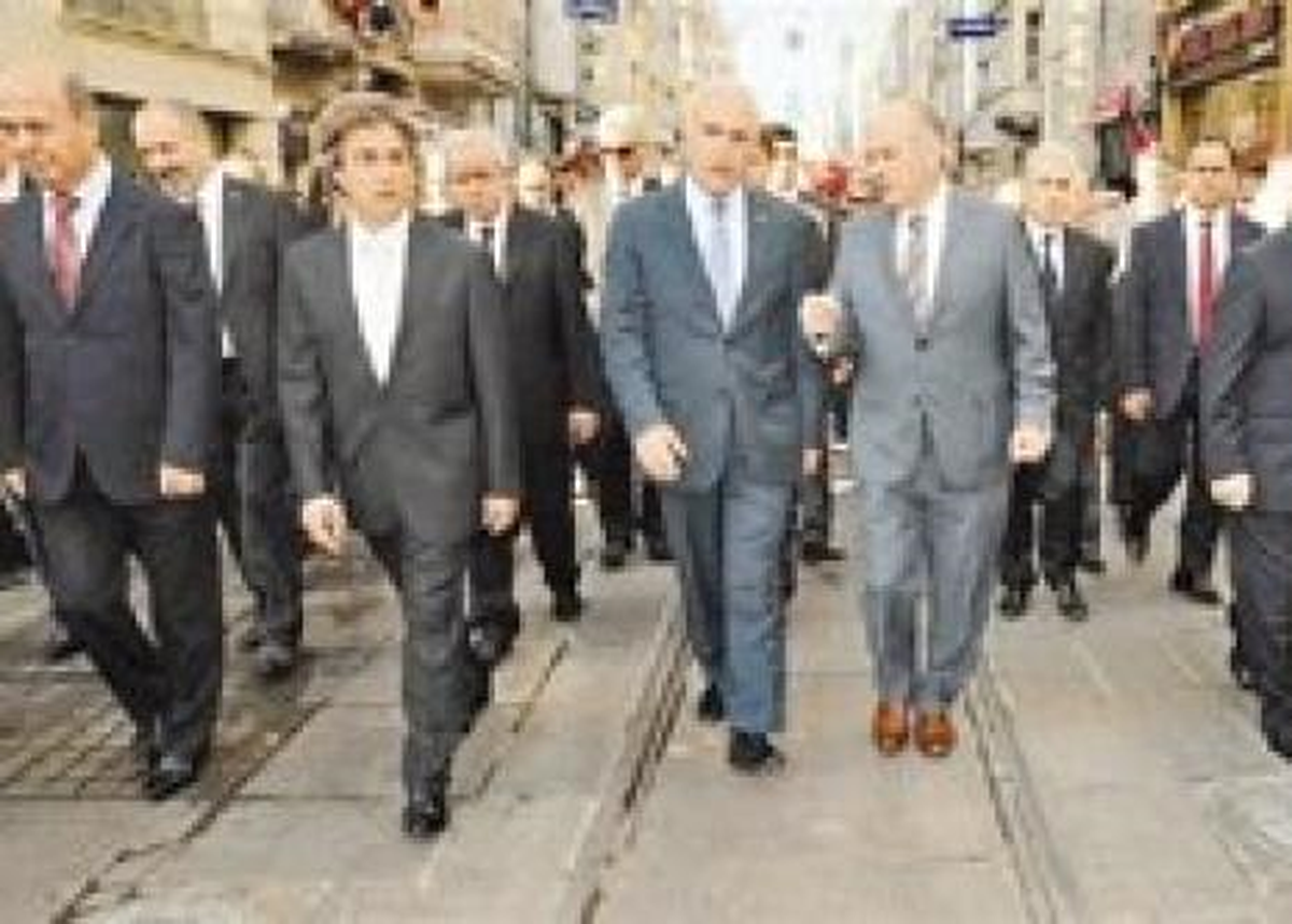Kadir Topbaş: "İstiklal Caddesi\'ne Yüzey Kaplaması Dışında Fiziksel Hiçbir Müdahalemiz Yok"
