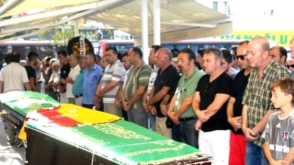 Bonzai Kurbanı Gence Gözyaşları Arasında Veda Edildi