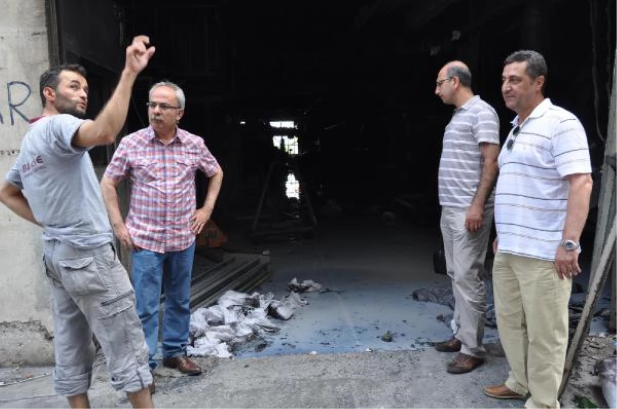 Bursa\'da Tekstil Fabrikasında Patlama ve Yangın: 8 Yaralı (3)