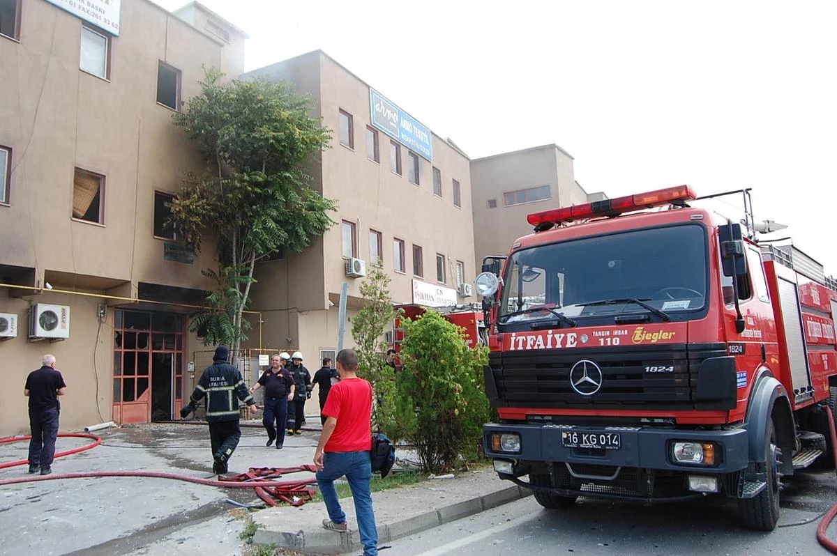 Bursa\'da Tekstil Fabrikasındaki Patlama ve Yangın