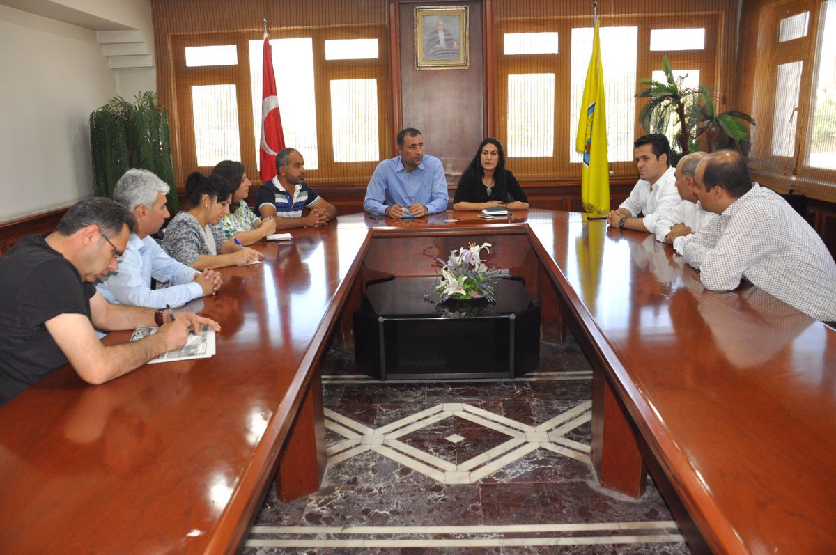 Eşbaşkanlar: Kaldırım İşgallerine İzin Vermeyeceğiz