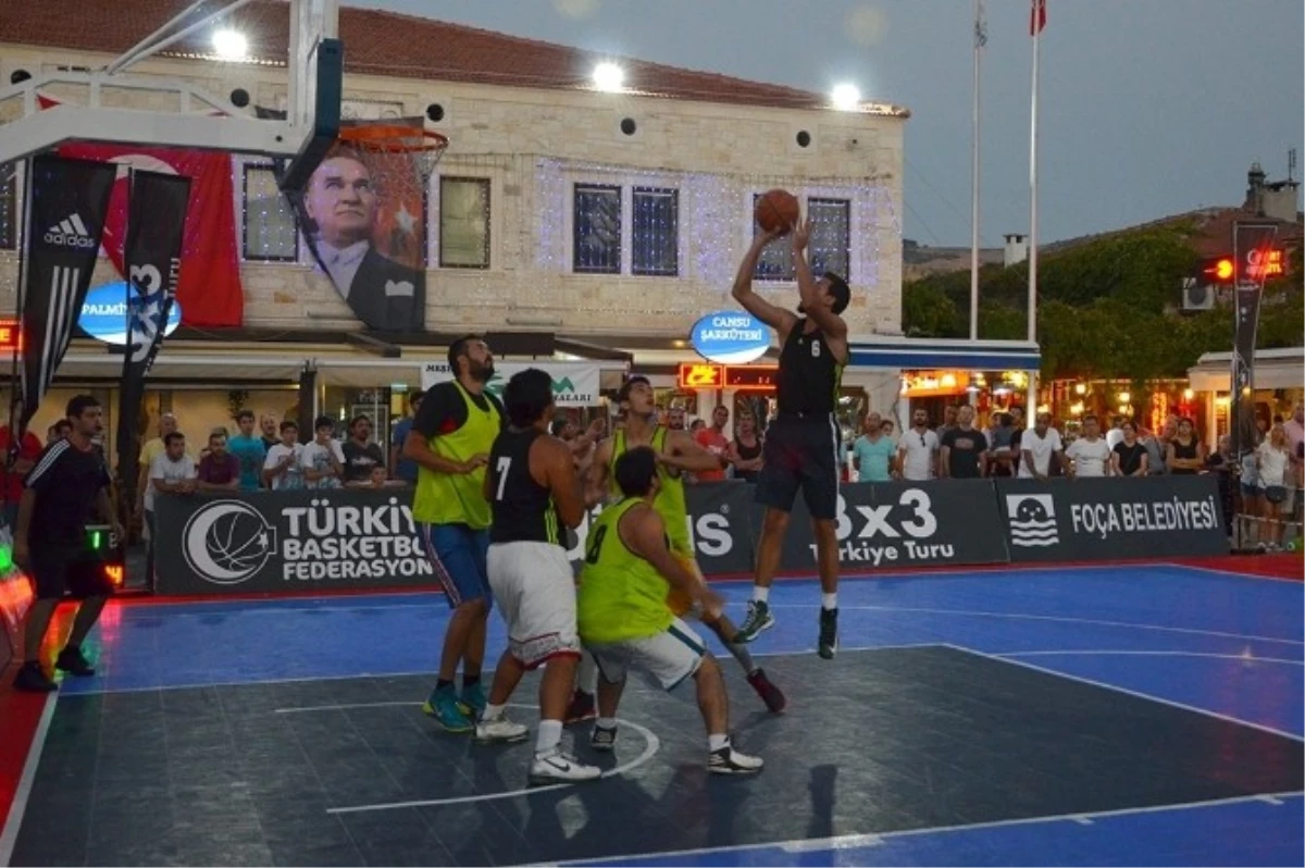 Foça\'daki Basketbol Şöleninde Muhteşem Final