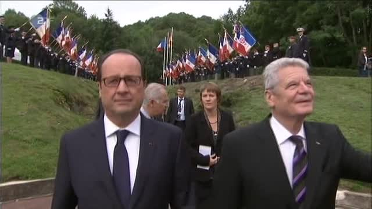 Gauck ve Hollande, 1. Dünya Savaşı\'nın 100\'üncü Yıldönümünde