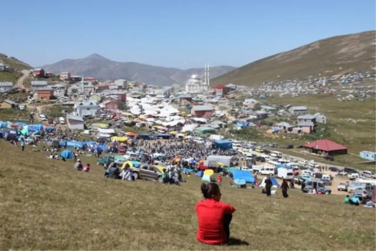 Gümüşhane\'de Yayla Şenliği Yapıldı