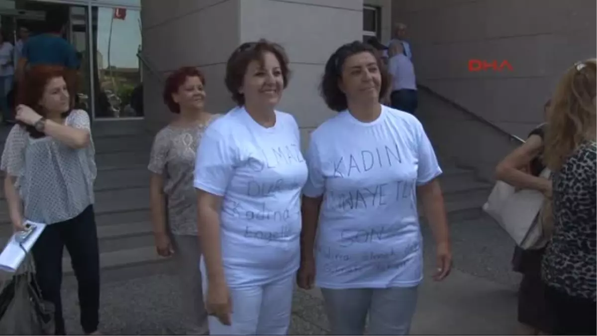 Kadınlardan Bülent Arınç Hakkında Suç Duyurusu