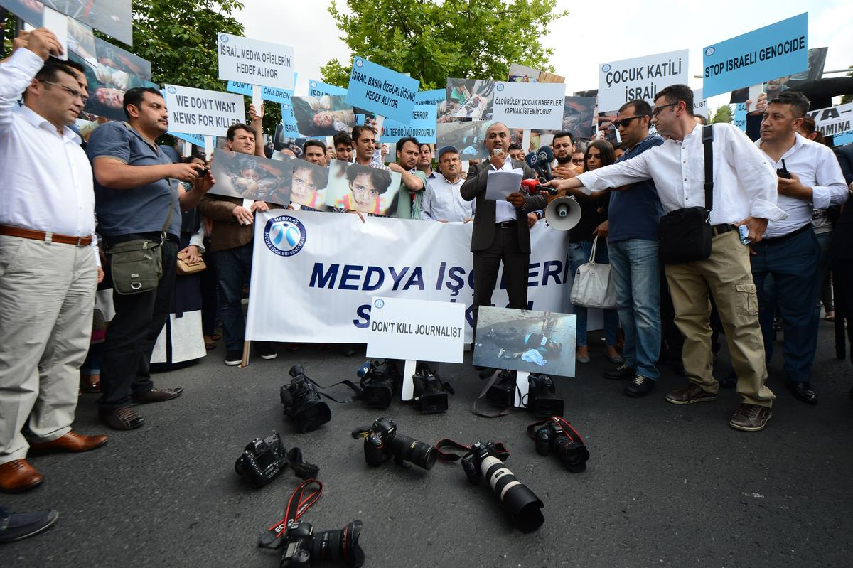 Medya-İş\'ten İsrail Protestosu