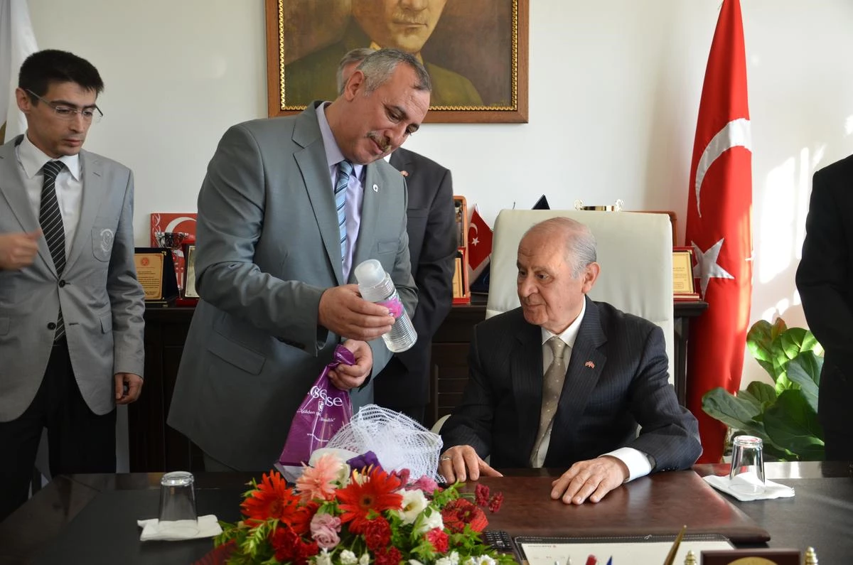 MHP Genel Başkanı Bahçeli Burdur\'da