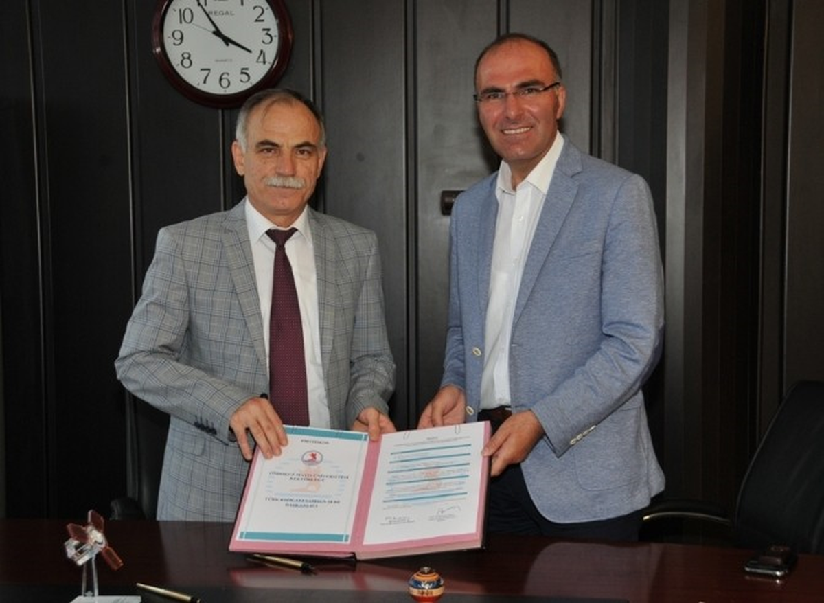 Omü\'den Türkmenlere Yardım Kampanyası