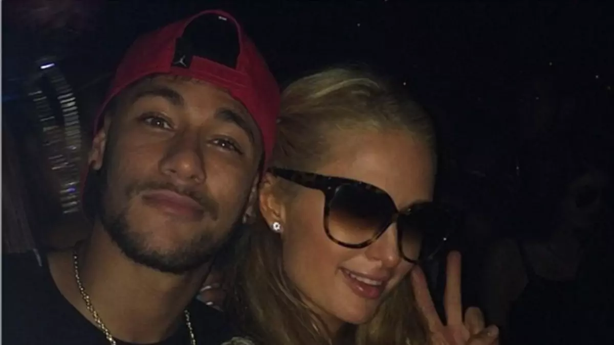 Paris Hilton ve Neymar\'dan Çılgın Parti