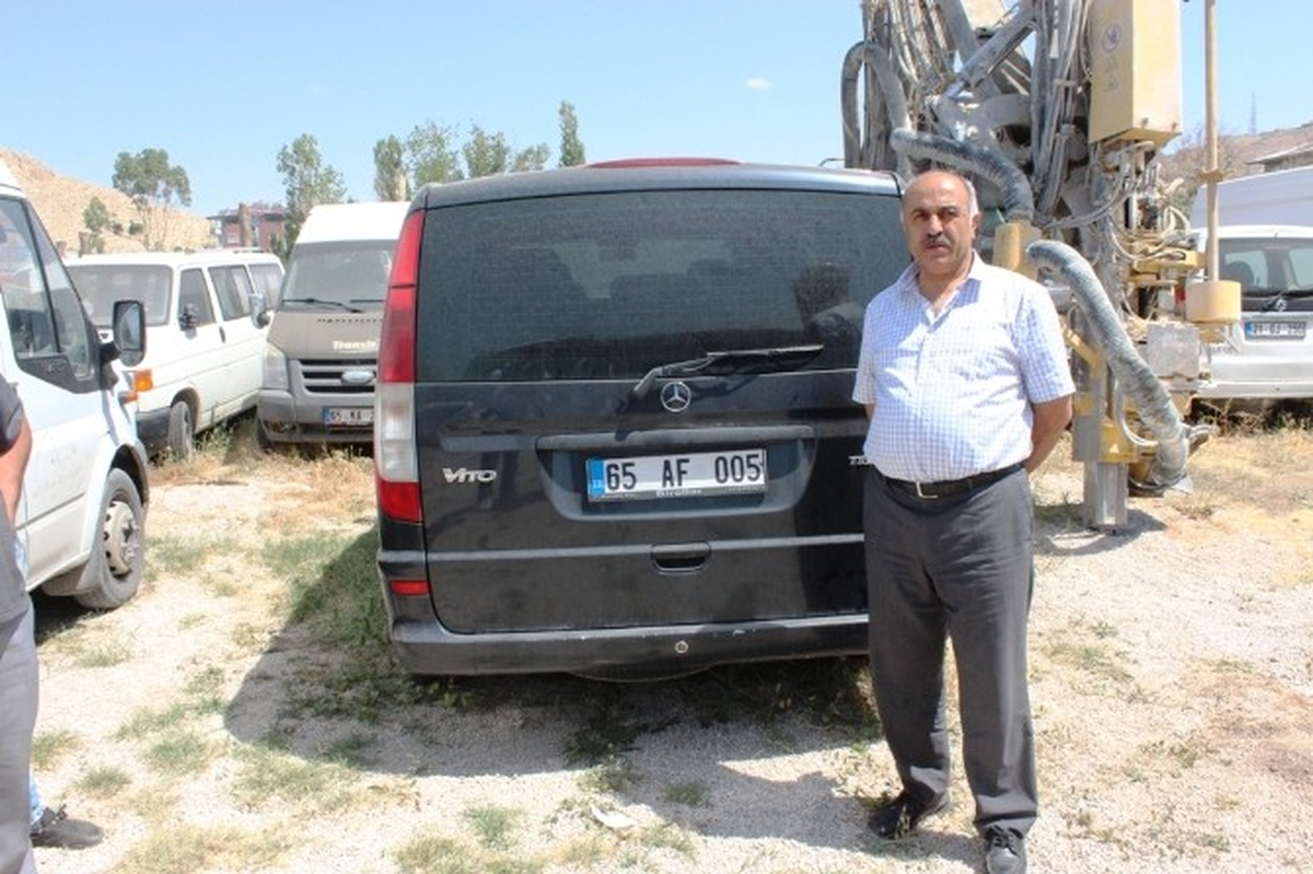 Van Şoförler Odasının İcralık Makam Aracı İhaleye Çıktı
