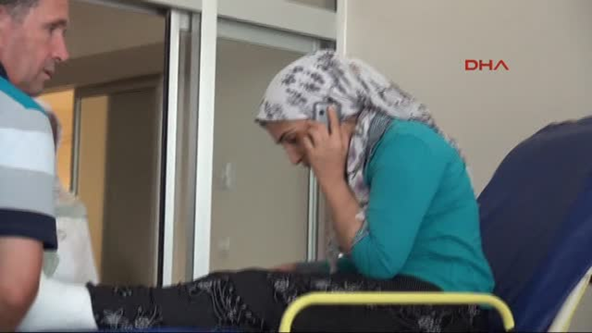 Parmağındaki Yüzüğü Vermeyince Eşini Dövüp Balkondan Attı