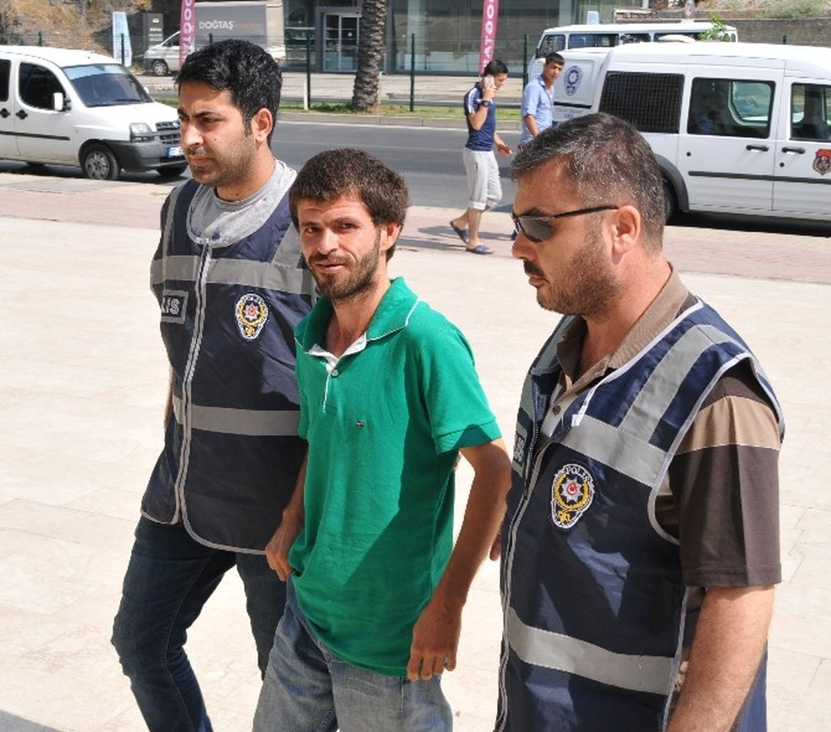 Alanya Kalesi\'nde Yangın Çıkaran Zanlı Yakalandı