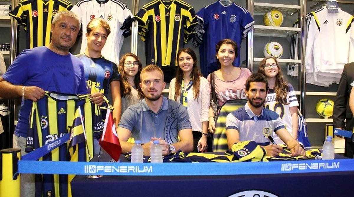 Alper Potuk ve Mert Günok Yeni Sezon Formalarını İmzaladı