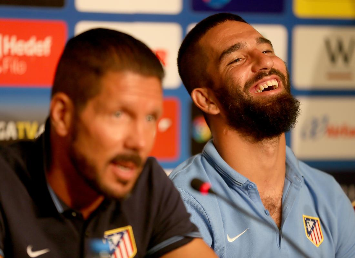 Atletico Madrid Teknik Direktöründen Arda Turan\'a Övgü