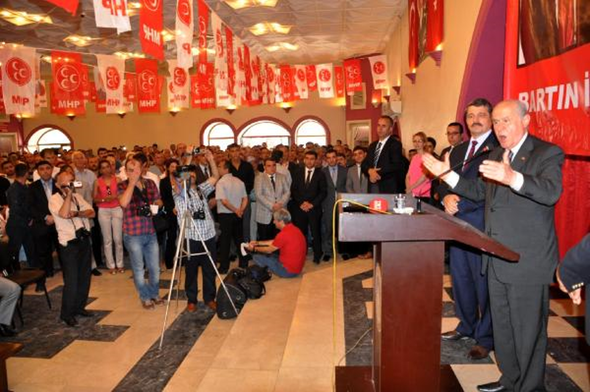 Bahçeli Bartın\'dan Erdoğan\'a Yüklendi