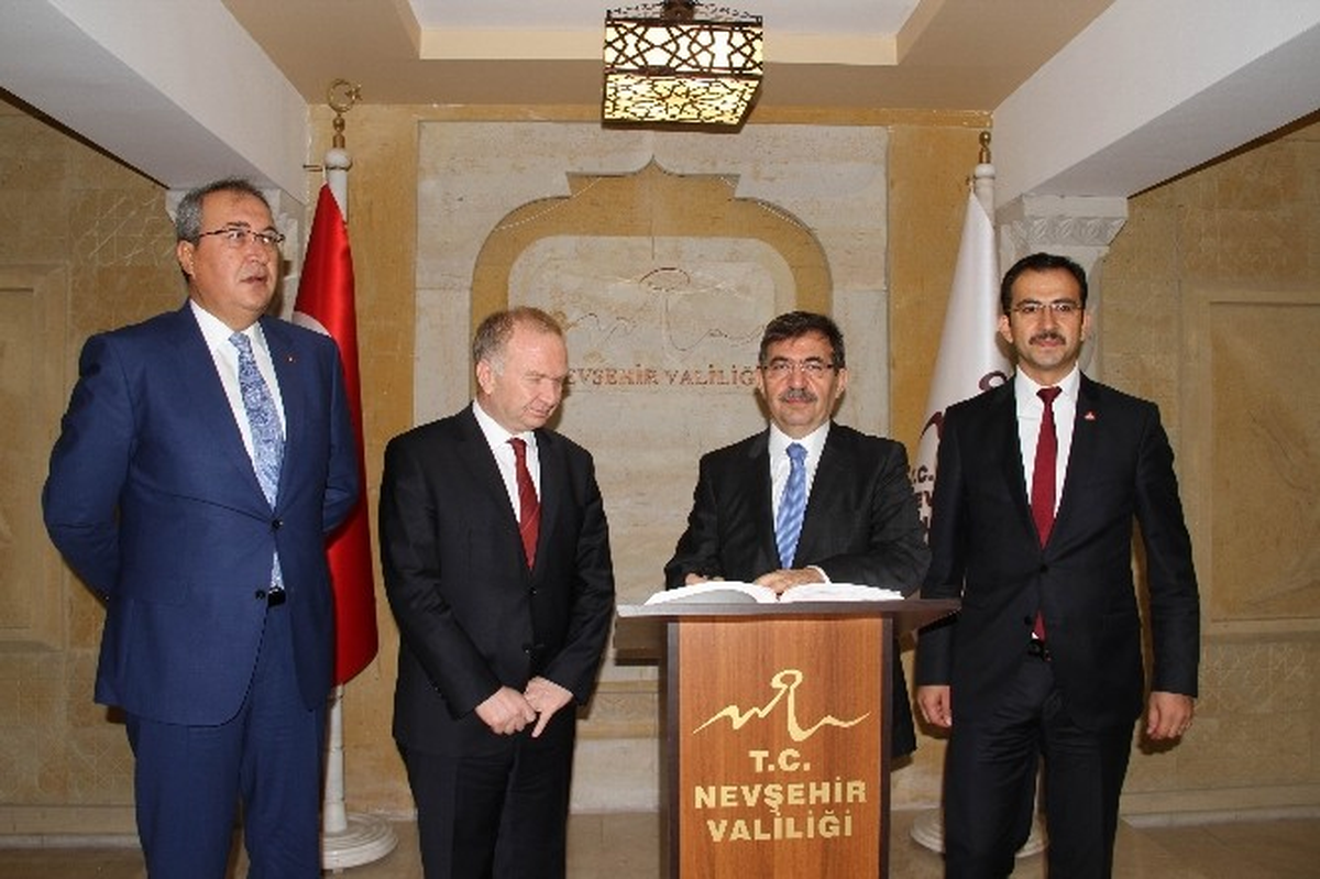 Bakan Güllüce\'den Operasyon Yorumu