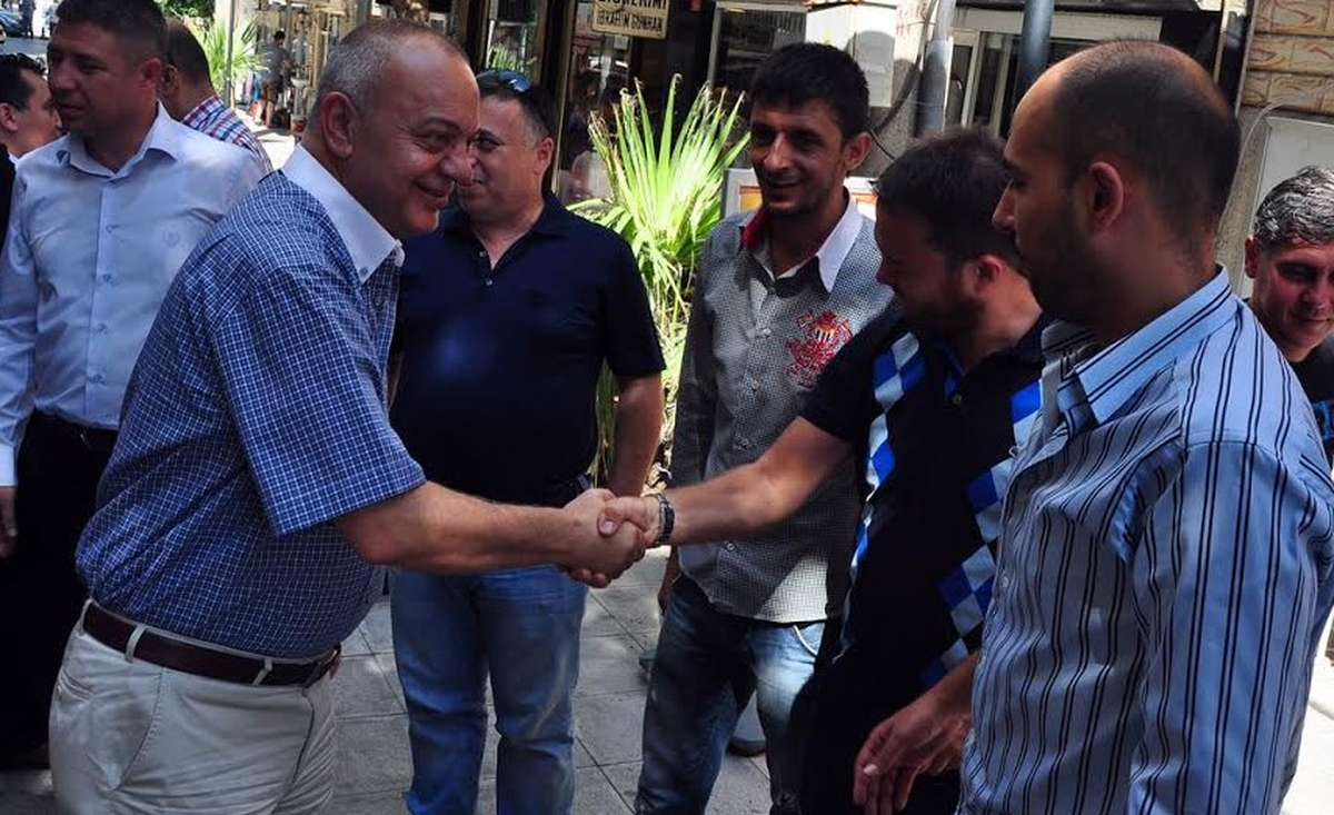 Manisa B. Belediye Başkanı Ergün Esnafla Buluştu