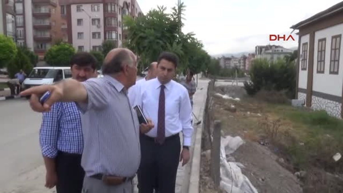 Başkana Mahalleyi Gezdiren Muhtar Kalp Krizi Geçirip Öldü