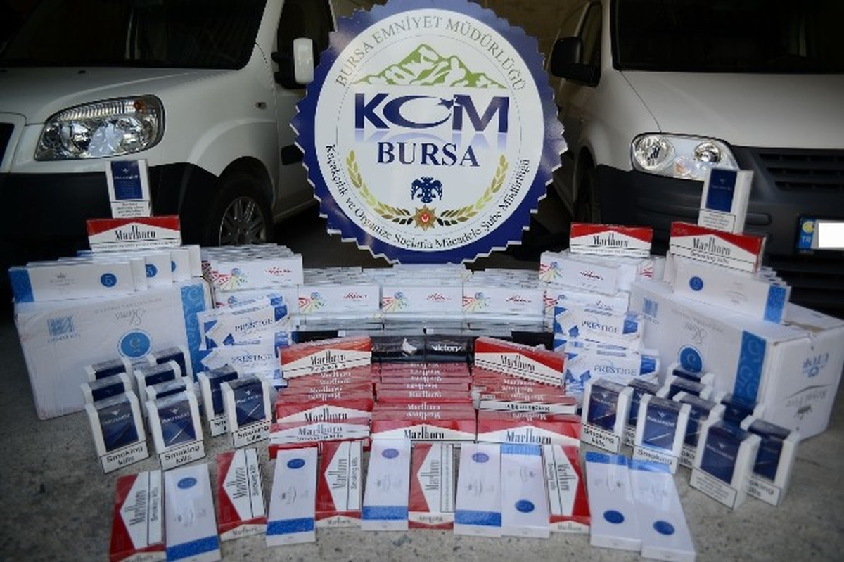 Bursa\'da 6 Bin Paket Kaçak Sigara Ele Geçirildi