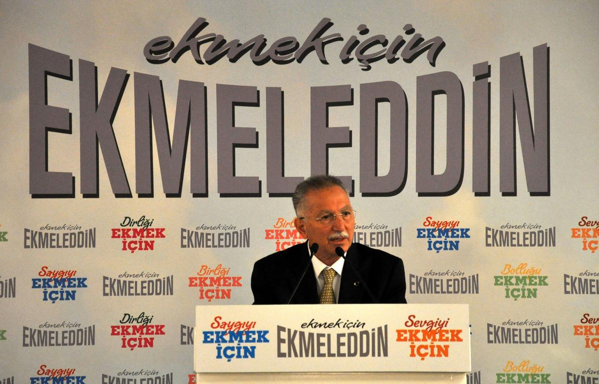 Cumhurbaşkanı Adayı İhsanoğlu, Eskişehir\'de Açıklaması