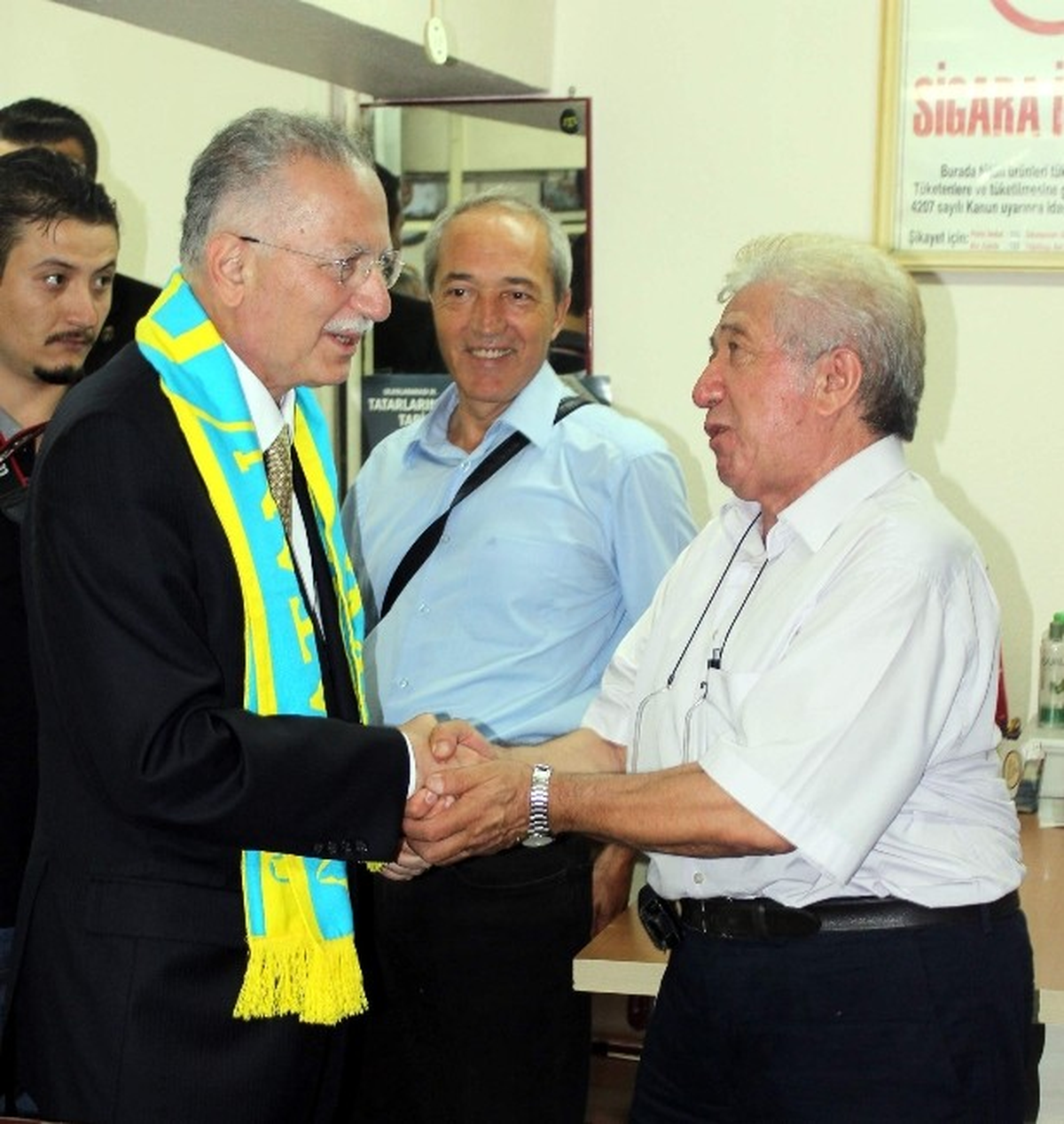 Ekmeleddin İhsanoğlu Kırım Türklerini Ziyaret Etti