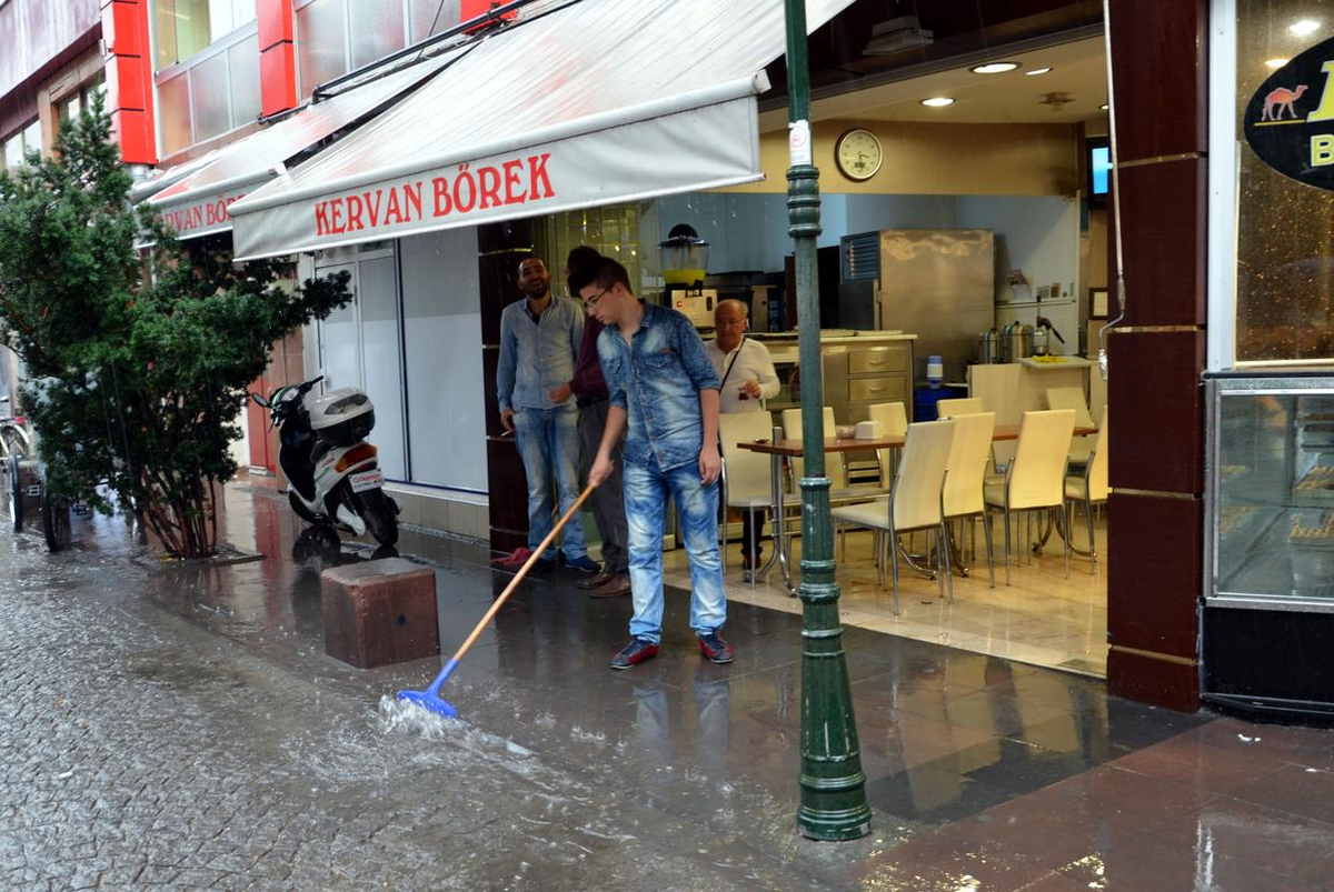 Eskişehir\'de Sağanak