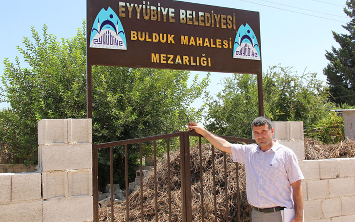 Eyyübiye Belediyesi Mezarlıklarda Çalışma Başlattı