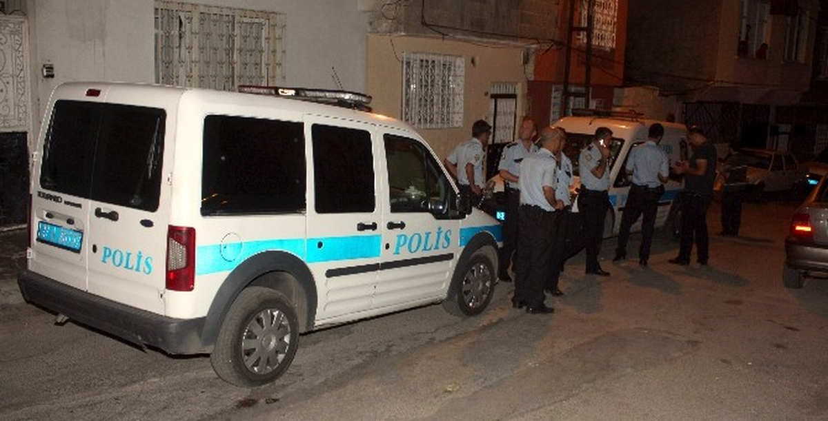 Gaziantep\'te Uzun Namlulu Silah İhbarı Polisi Alarma Geçirdi