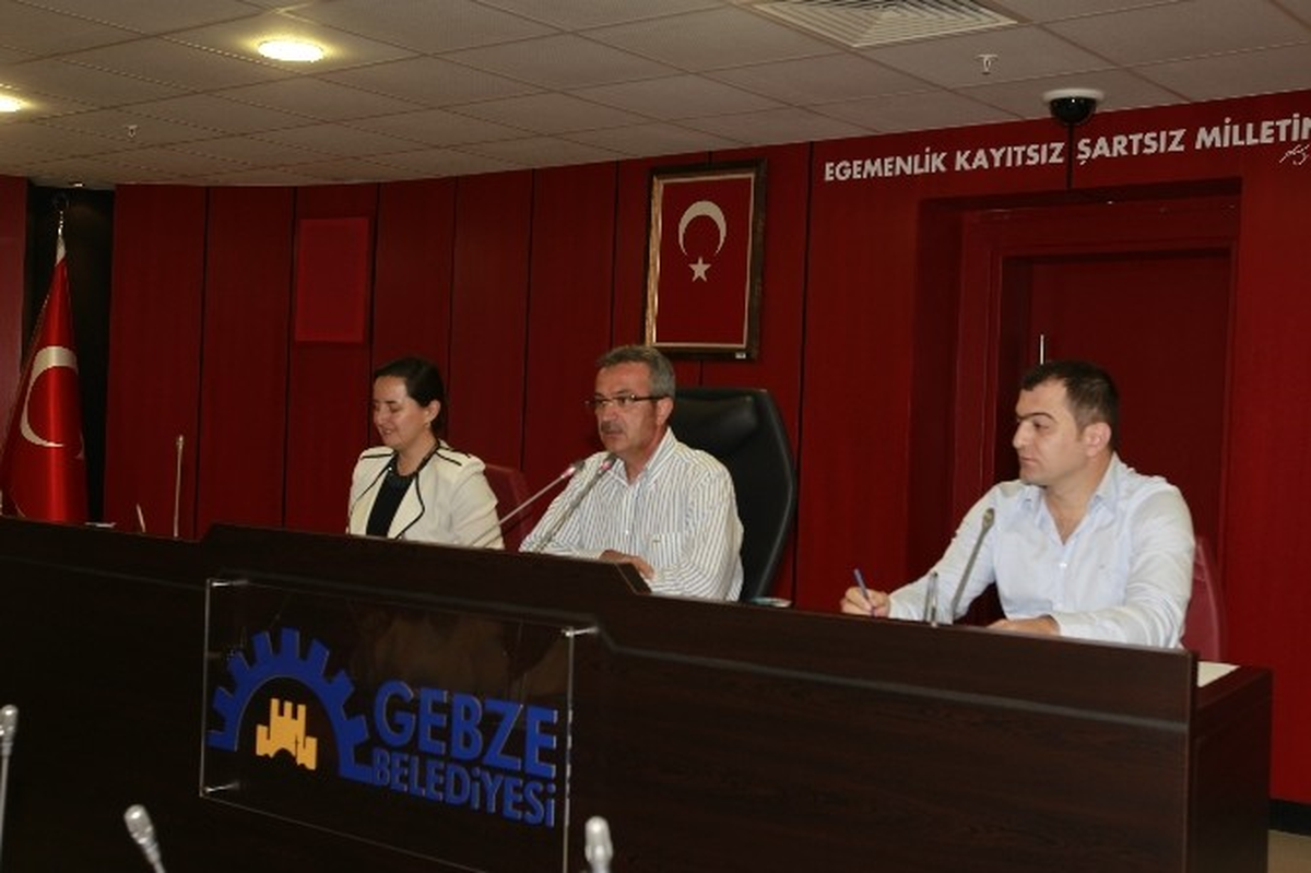 Gebze\'de Ağustos Meclisi