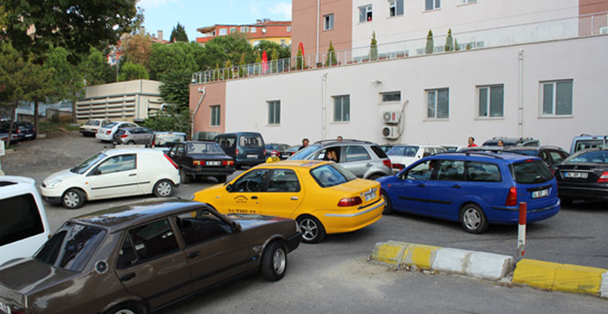 Hastane Otoparklarına Yasal Olarak Ücret Ödenmemesi Gerekiyor