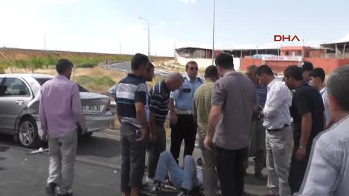 Hastane Yolunda Kaza: 8 Yaralı