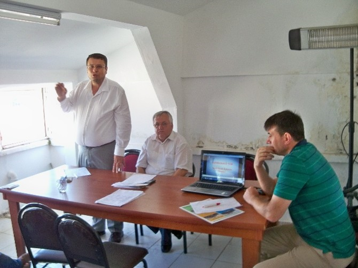 Malkara Ak Partide Bilgilendirme Semineri Düzenlendi