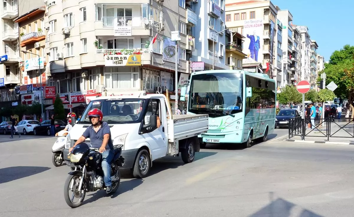 Motosiklet Çok, Ehliyet Yok